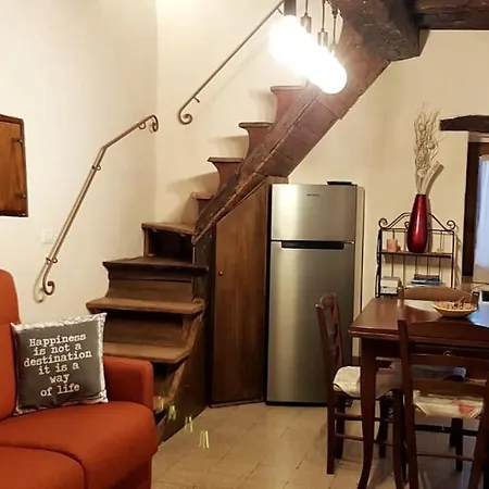 *la Torre Di Amelia* Nel Cuore Dell' Umbria Apartmán