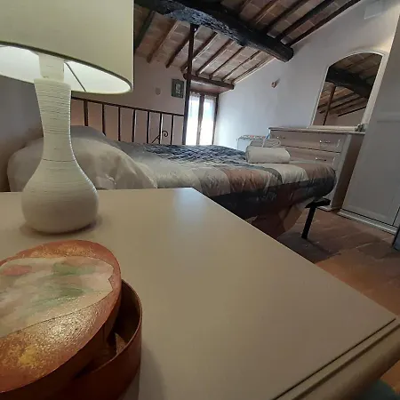Apartamento *la Torre Di Amelia* Nel Cuore Dell' Umbria Amelia