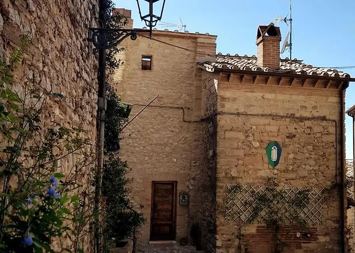 Апартаменты *la Torre Di Amelia* Nel Cuore Dell' Umbria Амелиа