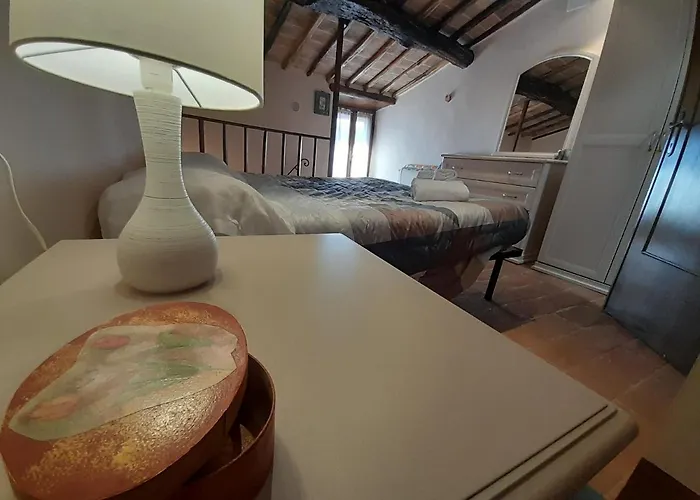 Апартаменты *la Torre Di Amelia* Nel Cuore Dell' Umbria Амелиа